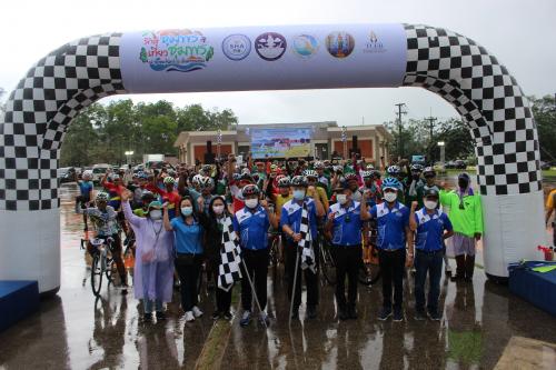 (ชุมพร)รวมภาพบรรยากาศการจัดกิจกรรมแข่งขันจัดรยาน ระยะทาง 75 ก.ม.